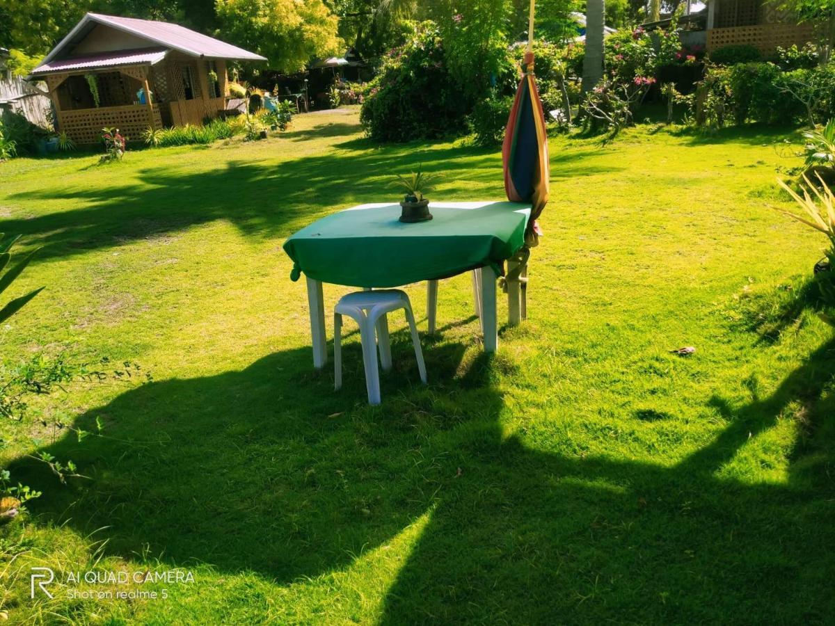 Shirley'S Cottage - Pamilacan Island Baclayon Esterno foto